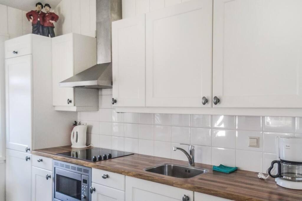 Logies De Hooiberg Lägenhet Lutjewinkel Exteriör bild