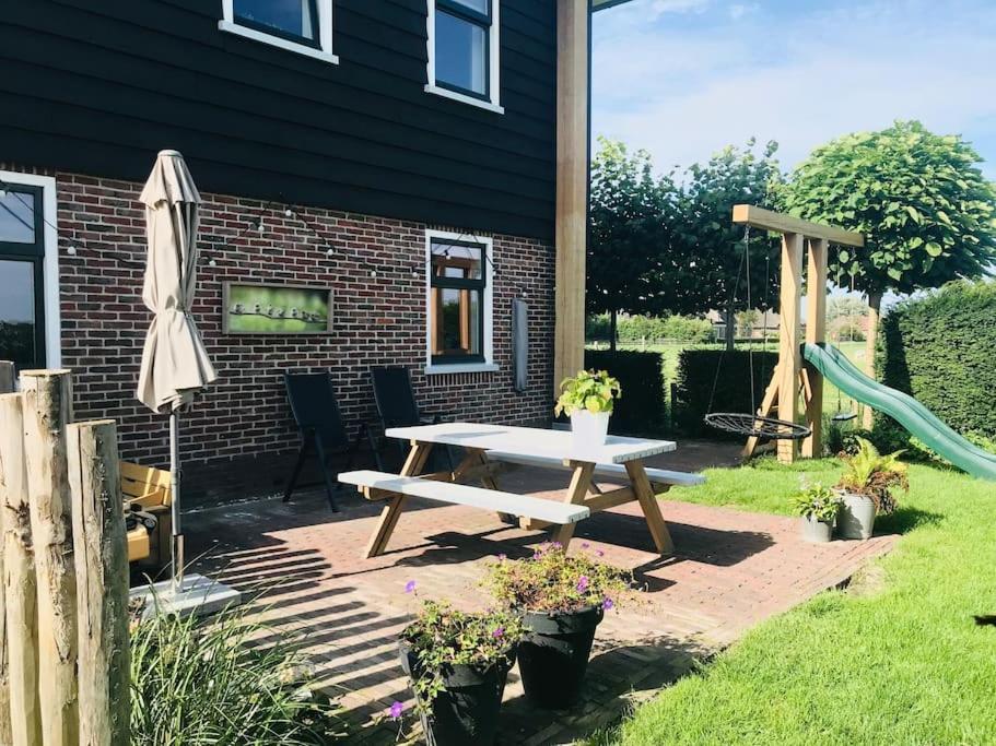 Logies De Hooiberg Lägenhet Lutjewinkel Exteriör bild